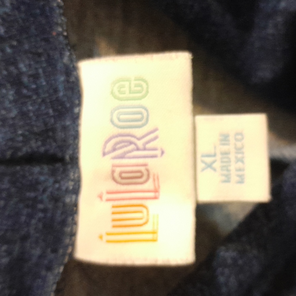 Lularoe Amber hoodie XL - Picture 4 of 4